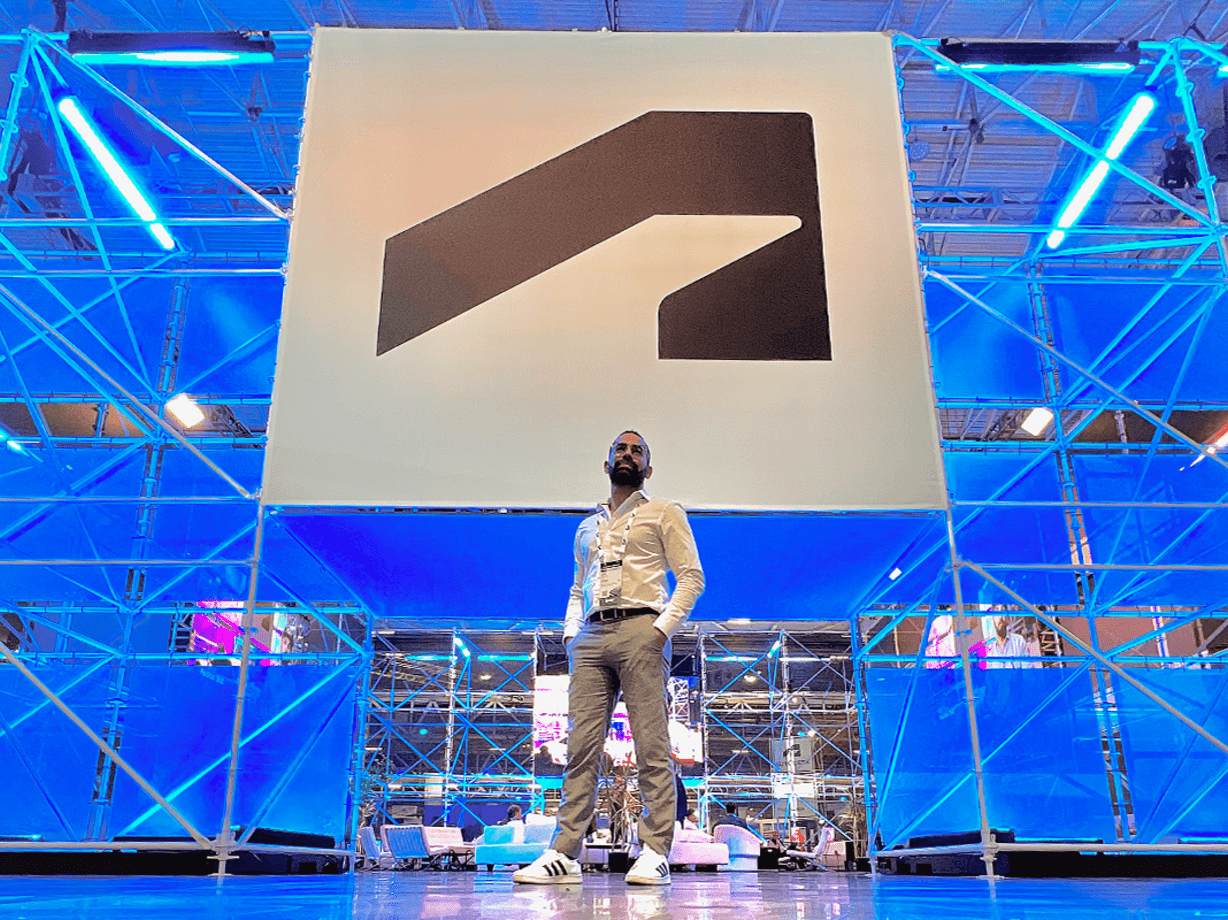 My Journey to AU Speaker: A Guest Blog by Ariel Castillo