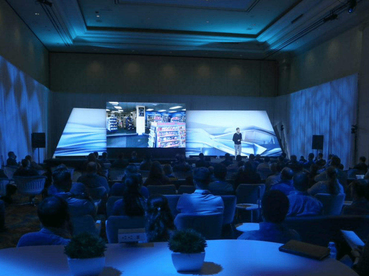 My Journey from AU Attendee to Speaker: A Guest Post from Curt Moreno