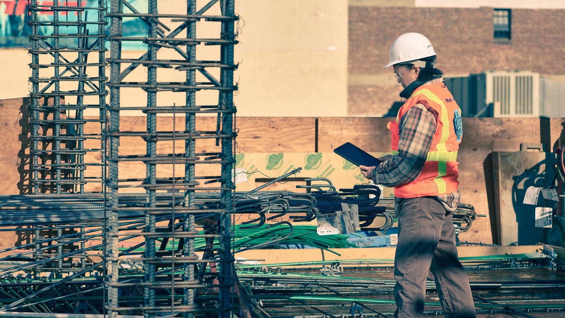 construction benchmarks