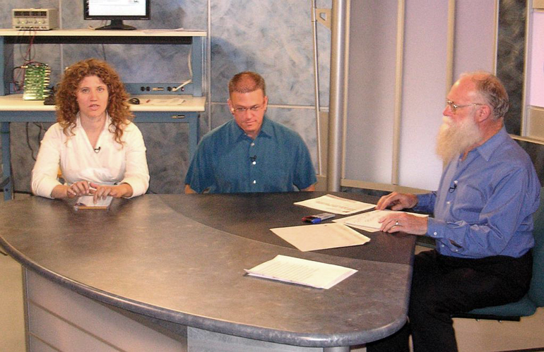 analog by design show