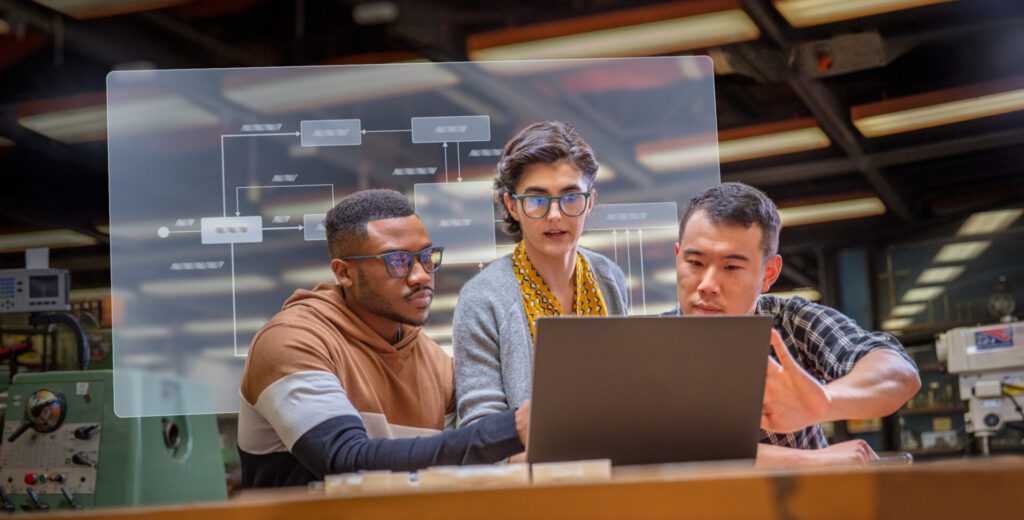Integrated cloud PLM in Autodesk Fusion Manage Extension.