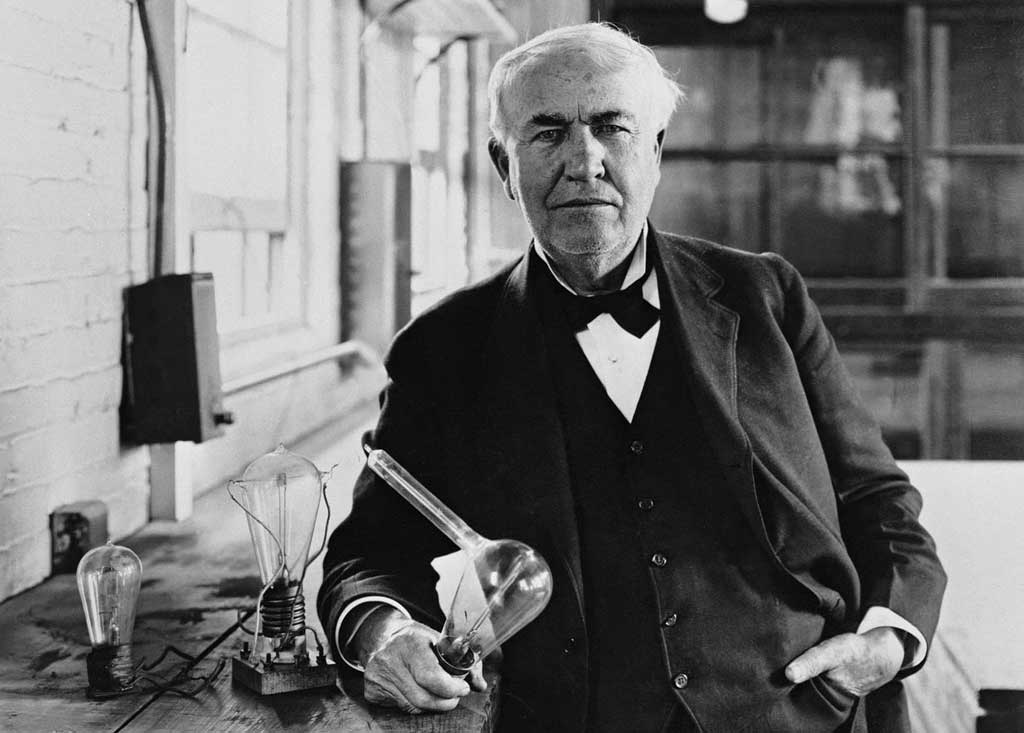 Edison-with-light-bulb