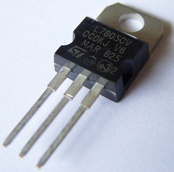 lm7805-linear-regulator